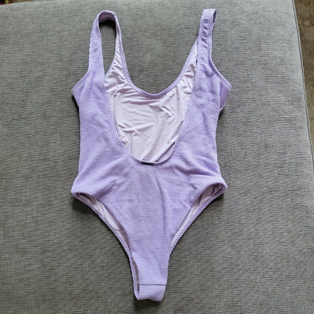 Kendall & Kylie Seamless Cheeky One-Piece Swimsuit Lavender Purple Sz La — image 4 of 5